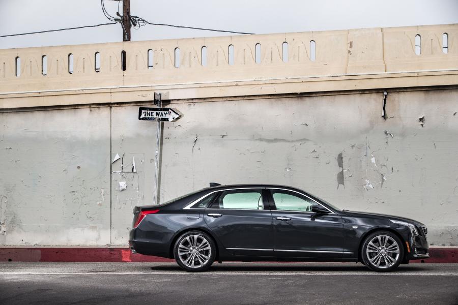  Cadillac CT6 Platinum 2016 года  (NA) (фото 55 из 60)